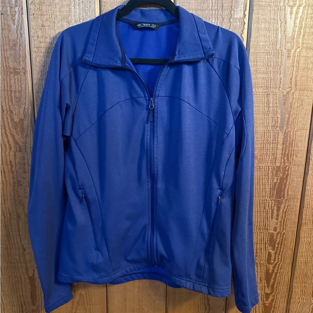 Arc'teryx Blue Full-Zip Active Jacket
